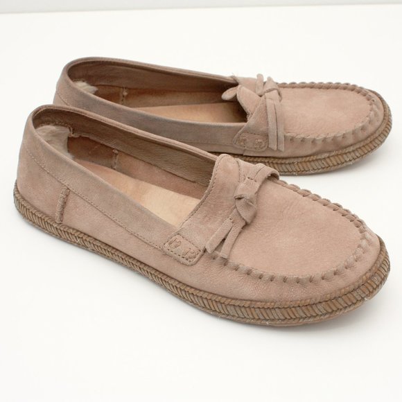 UGG Australia Women's Amila Moccasin Caramel Loafers US 7.5 - Picture 1 of 8